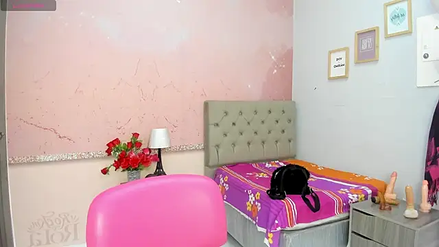 lauren rios7 online show from November 2025 01:21:02 PM