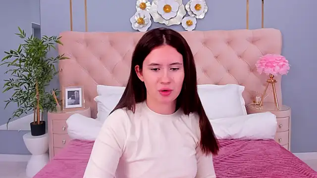 milaleoneli online show from January 2025 06:41:02 PM