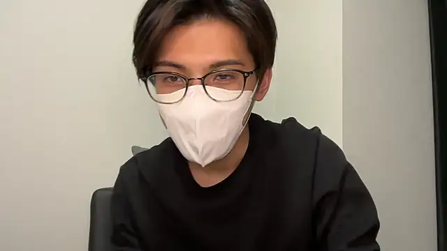Snapshot of Lio_kun chatting on December 2024 02:17:02 PM Lio kun online show from December 2024 02:17:02 PM