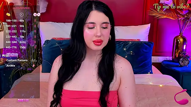 Mayzzie online show from May 2026 07:22:02 PM