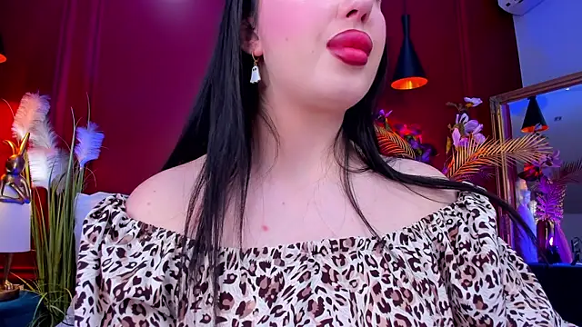 Snapshot of Mayzzie chatting on July 2026 07:38:02 PM Mayzzie online show from July 2026 07:38:02 PM