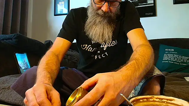 Snapshot of Kingsscepter chatting on October 2025 10:11:02 AM Kingsscepter online show from October 2025 10:11:02 AM