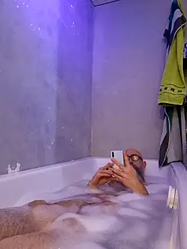 Snapshot of Kingsscepter chatting on October 2025 04:19:02 PM Kingsscepter online show from October 2025 04:19:02 PM