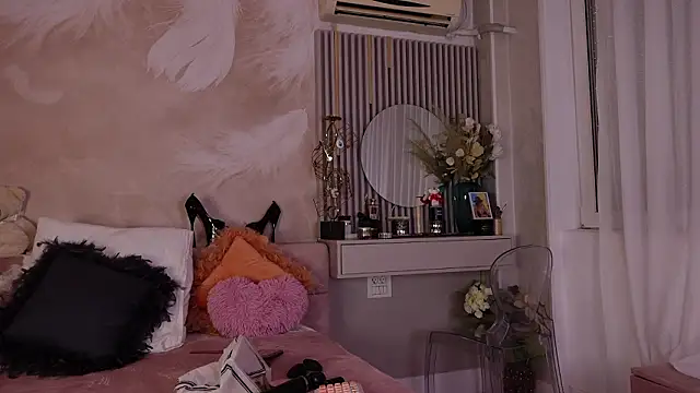 Snapshot of JullyBlair chatting on March 2026 06:28:01 AM JullyBlair online show from March 2026 06:28:01 AM