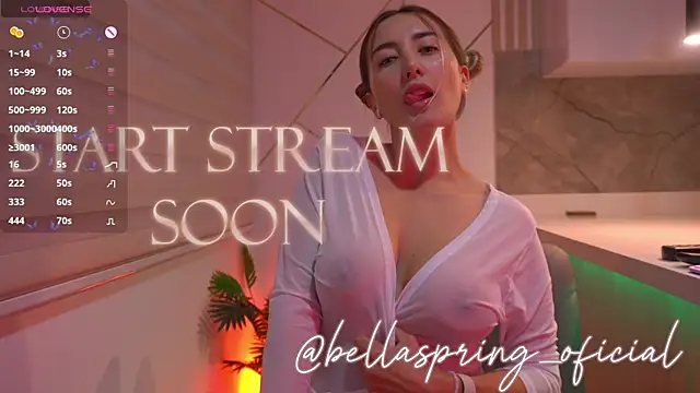 Snapshot of b3llaspringg chatting on April 2026 10:32:01 PM b3llaspringg online show from April 2026 10:32:01 PM