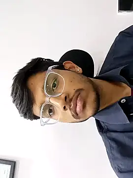 skinnyyyyyyyyy online show from January 2025 03:39:01 PM