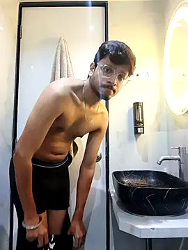 Snapshot of skinnyyyyyyyyy chatting on April 2026 04:26:02 AM skinnyyyyyyyyy online show from April 2026 04:26:02 AM