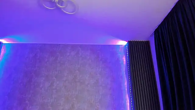 Snapshot of Milla_Heart chatting on March 2025 05:36:01 AM Milla Heart online show from March 2025 05:36:01 AM