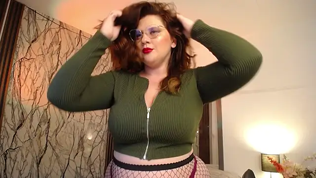 Snapshot of MartinaGuzmann chatting on September 2025 12:47:01 AM MartinaGuzmann online show from September 2025 12:47:01 AM