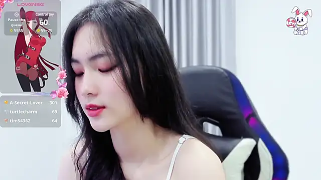 Snapshot of CelestiaWang chatting on December 2024 04:30:02 PM CelestiaWang online show from December 2024 04:30:02 PM