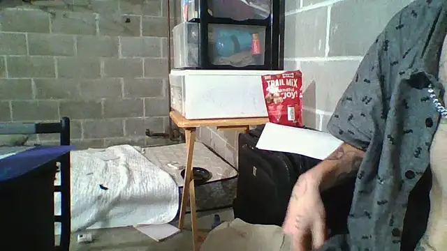 Snapshot of daddywithakink420 chatting on September 2025 03:23:01 PM daddywithakink420 online show from September 2025 03:23:01 PM