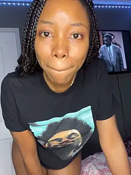 Snapshot of _lovemehoe_12 chatting on October 2025 04:54:01 AM lovemehoe 12 online show from October 2025 04:54:01 AM