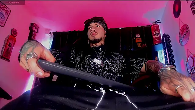 the beast master  online show from October 2025 09:04:02 PM