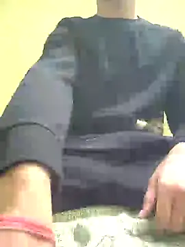Snapshot of rahul_4u chatting on December 2024 06:52:02 PM rahul 4u online show from December 2024 06:52:02 PM