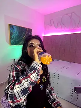 naomiii   online show from September 2025 03:19:01 AM