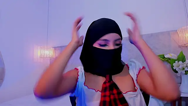 naomiii   online show from November 2025 11:53:01 AM