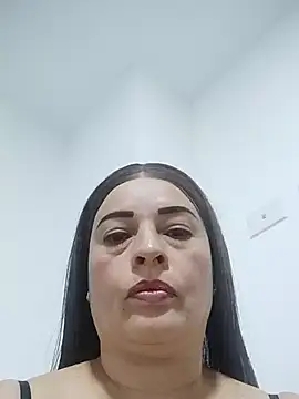 Snapshot of _Prinscarlet_ chatting on October 2025 04:02:01 AM Prinscarlet online show from October 2025 04:02:01 AM