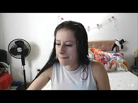 Snapshot of amelia_bella chatting on May 2026 10:28:01 PM amelia bella online show from May 2026 10:28:01 PM