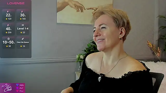 Snapshot of Nika_Smit chatting on January 2025 12:52:02 PM Nika Smit online show from January 2025 12:52:02 PM