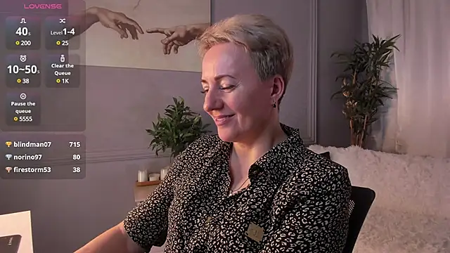 Snapshot of Nika_Smit chatting on March 2025 11:42:02 AM Nika Smit online show from March 2025 11:42:02 AM