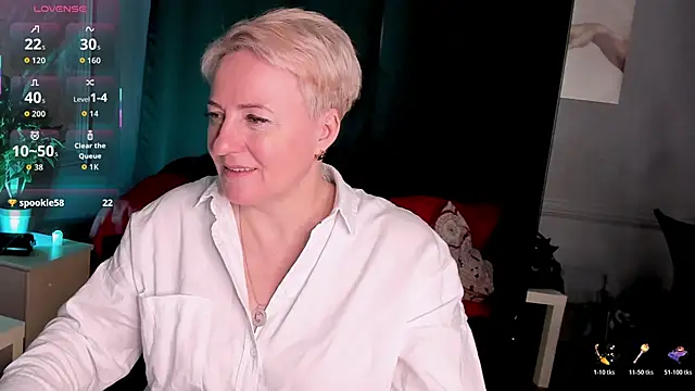 Snapshot of Nika_Smit chatting on February 2026 09:12:02 AM Nika Smit online show from February 2026 09:12:02 AM