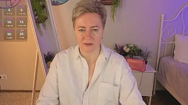 Nika Smit online show from May 2026 05:27:02 AM