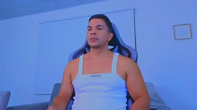 estebandelouis online show from June 2026 01:48:01 PM