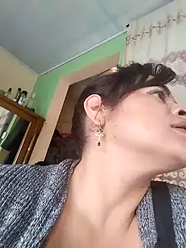 Snapshot of NATHALIA-28_ chatting on January 2025 03:58:02 PM NATHALIA-28 online show from January 2025 03:58:02 PM