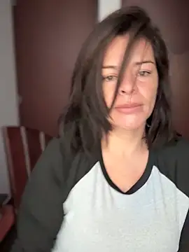 Snapshot of NATHALIA-28_ chatting on October 2025 10:57:02 AM NATHALIA-28 online show from October 2025 10:57:02 AM