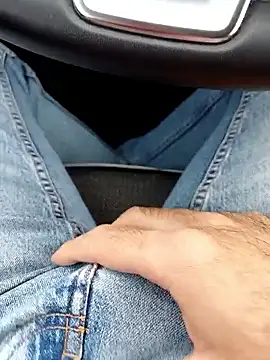 Snapshot of ManuRod1981 chatting on November 2025 02:27:01 PM ManuRod1981 online show from November 2025 02:27:01 PM