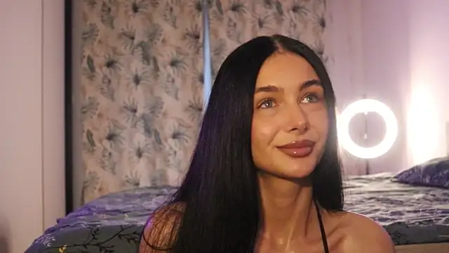 Snapshot of IvyKaelani chatting on November 2025 01:36:02 PM IvyKaelani online show from November 2025 01:36:02 PM