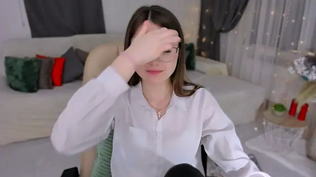 SereneFlame online show from February 2025 07:07:02 AM