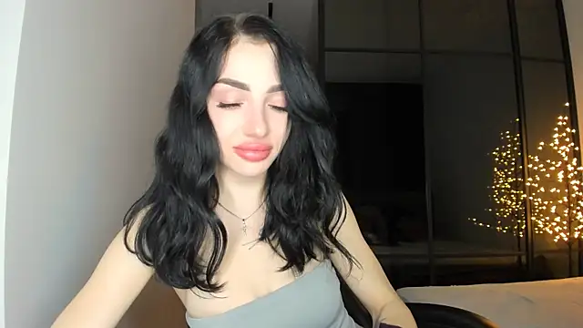 Snapshot of NancyLovee_ chatting on November 2025 08:35:02 PM NancyLovee online show from November 2025 08:35:02 PM