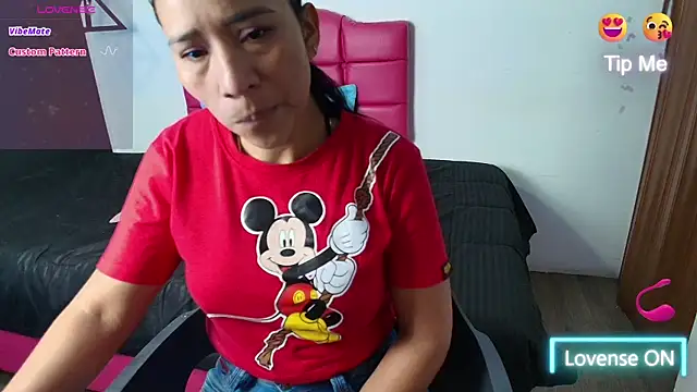 Snapshot of ScarleetJhonson_ chatting on January 2025 11:44:02 AM ScarleetJhonson online show from January 2025 11:44:02 AM
