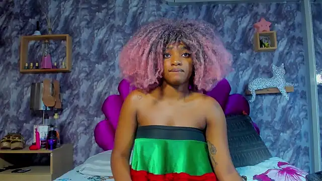 EMMAPARISS online show from February 2026 11:59:01 AM