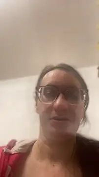 Snapshot of gloria7v05 chatting on July 2026 02:32:01 PM gloria7v05 online show from July 2026 02:32:01 PM