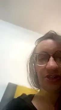 Snapshot of gloria7v05 chatting on July 2026 01:58:02 PM gloria7v05 online show from July 2026 01:58:02 PM