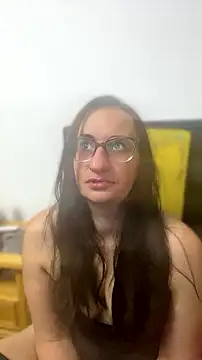 Snapshot of gloria7v05 chatting on July 2026 12:46:01 AM gloria7v05 online show from July 2026 12:46:01 AM