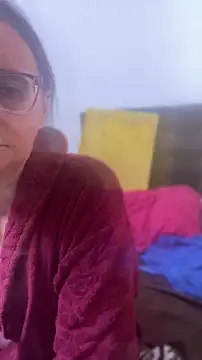 Snapshot of gloria7v05 chatting on July 2026 12:52:01 PM gloria7v05 online show from July 2026 12:52:01 PM