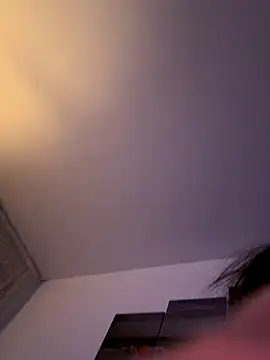 EmilyWi  online show from November 2025 09:59:02 PM