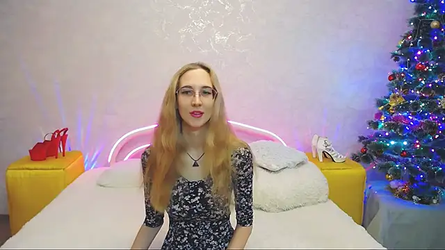 KlaryBrait online show from December 2024 11:18:01 AM