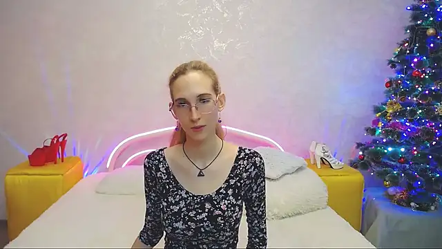 KlaryBrait online show from December 2024 02:35:02 PM