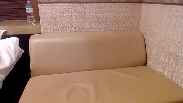 Snapshot of -YOME_no_IMOUTO- chatting on February 2025 05:13:01 AM -YOME no IMOUTO- online show from February 2025 05:13:01 AM