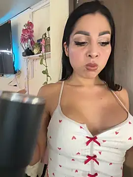 MOMALANA online show from June 2026 04:09:02 PM
