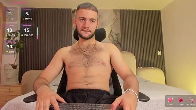 MaximusDick1  online show from May 2026 12:21:01 PM