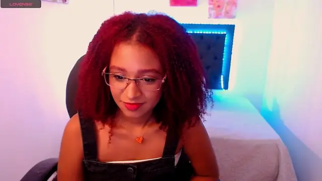 Lorena Vieira  online show from January 2025 06:53:02 PM