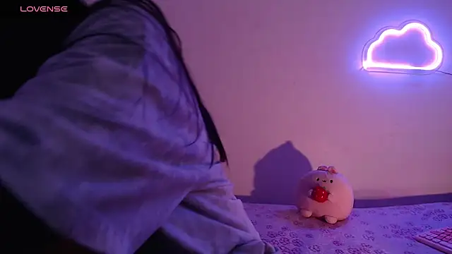 Snapshot of sofi_soft_ chatting on November 2025 07:03:03 PM sofi soft online show from November 2025 07:03:03 PM