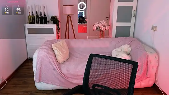 mei honey  online show from December 2024 05:37:01 AM