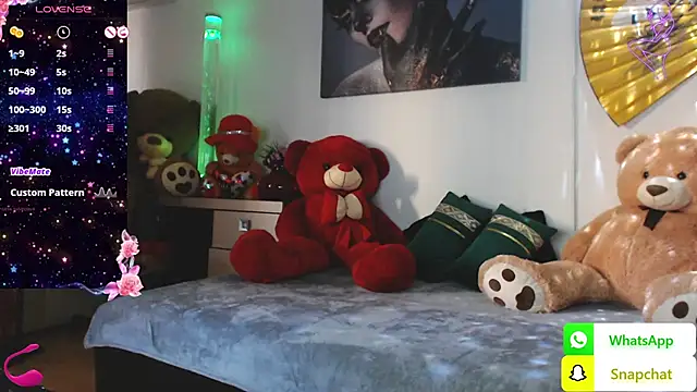 EvelynAisha online show from February 2025 02:06:02 PM