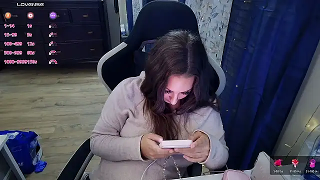 Snapshot of Brooklyn_Bee chatting on January 2026 01:20:02 AM Brooklyn Bee online show from January 2026 01:20:02 AM